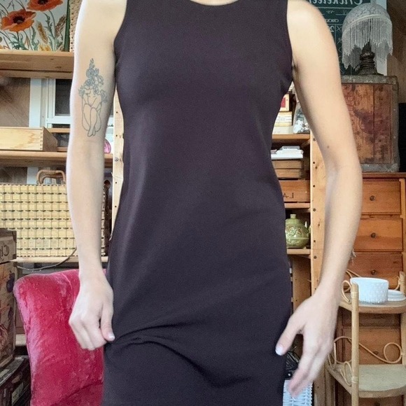 Disorderly Kids Brown Sleeveless Shift Dress Round Neck Textured Knit Mini Dress - Picture 5 of 8